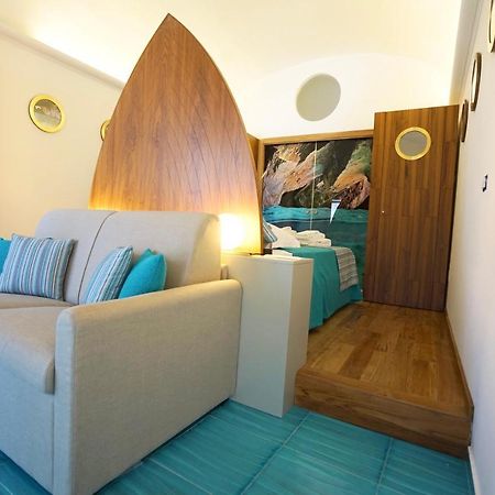 Grotta Verde Luxury Suite By Caprirooms Eksteriør billede