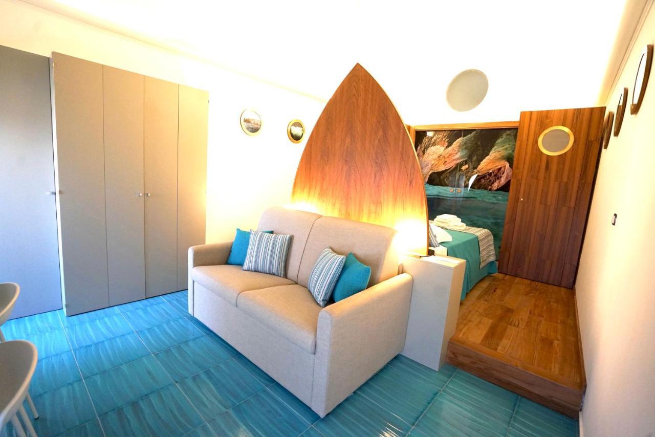 Grotta Verde Luxury Suite By Caprirooms Eksteriør billede